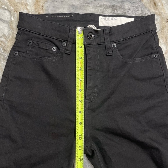 Rag & bone Nina High-Rise Skinny Black Hampton
Slim Fit Ankle Black Jean size 26 - Picture 8 of 14